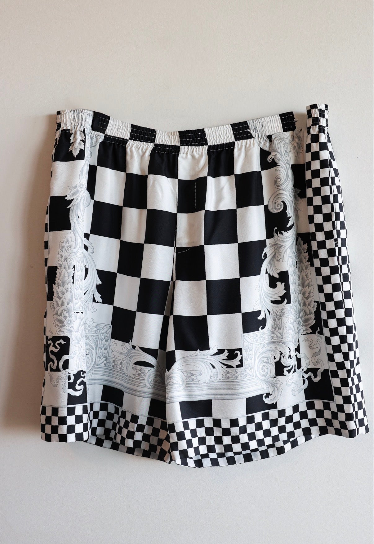 Versace Contrasto Medusa Print Shorts