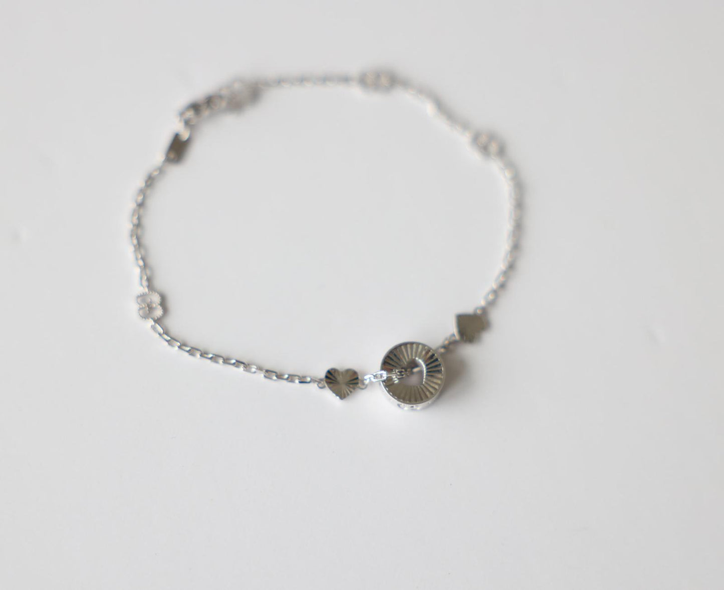 Gucci 18K White Gold Icon Heart Bracelet 7.5"