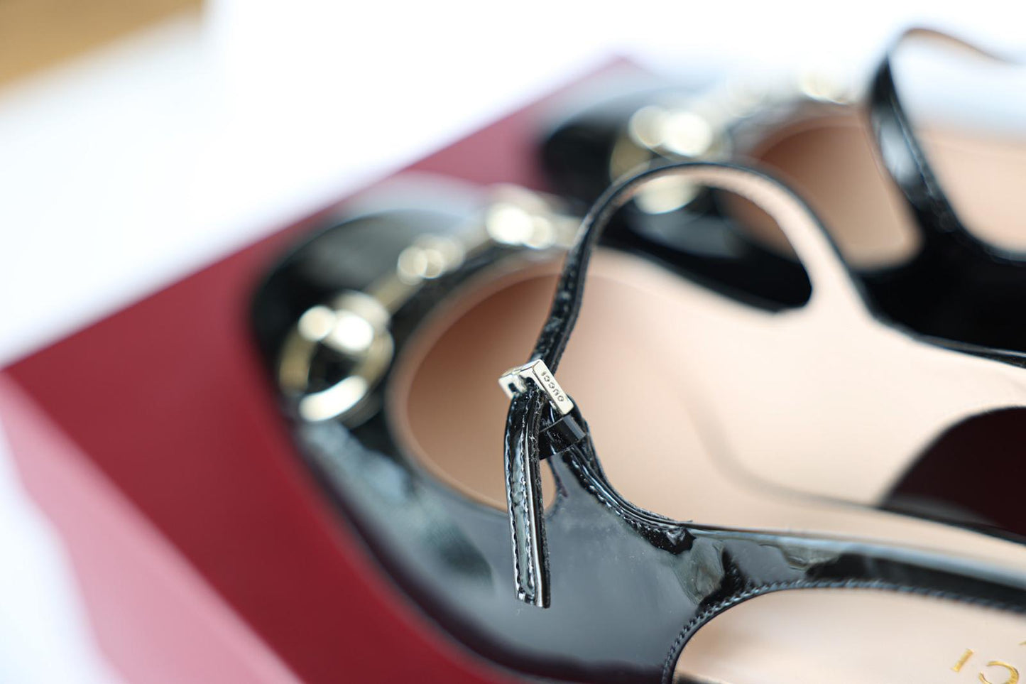 Gucci Horsebit 55 Patent Leather Slingback Pumps