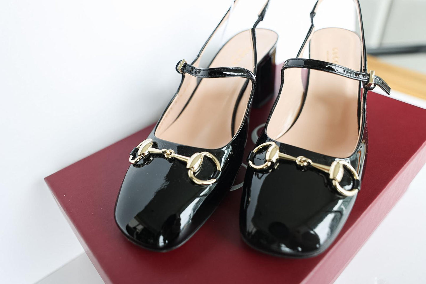 Gucci Horsebit 55 Patent Leather Slingback Pumps