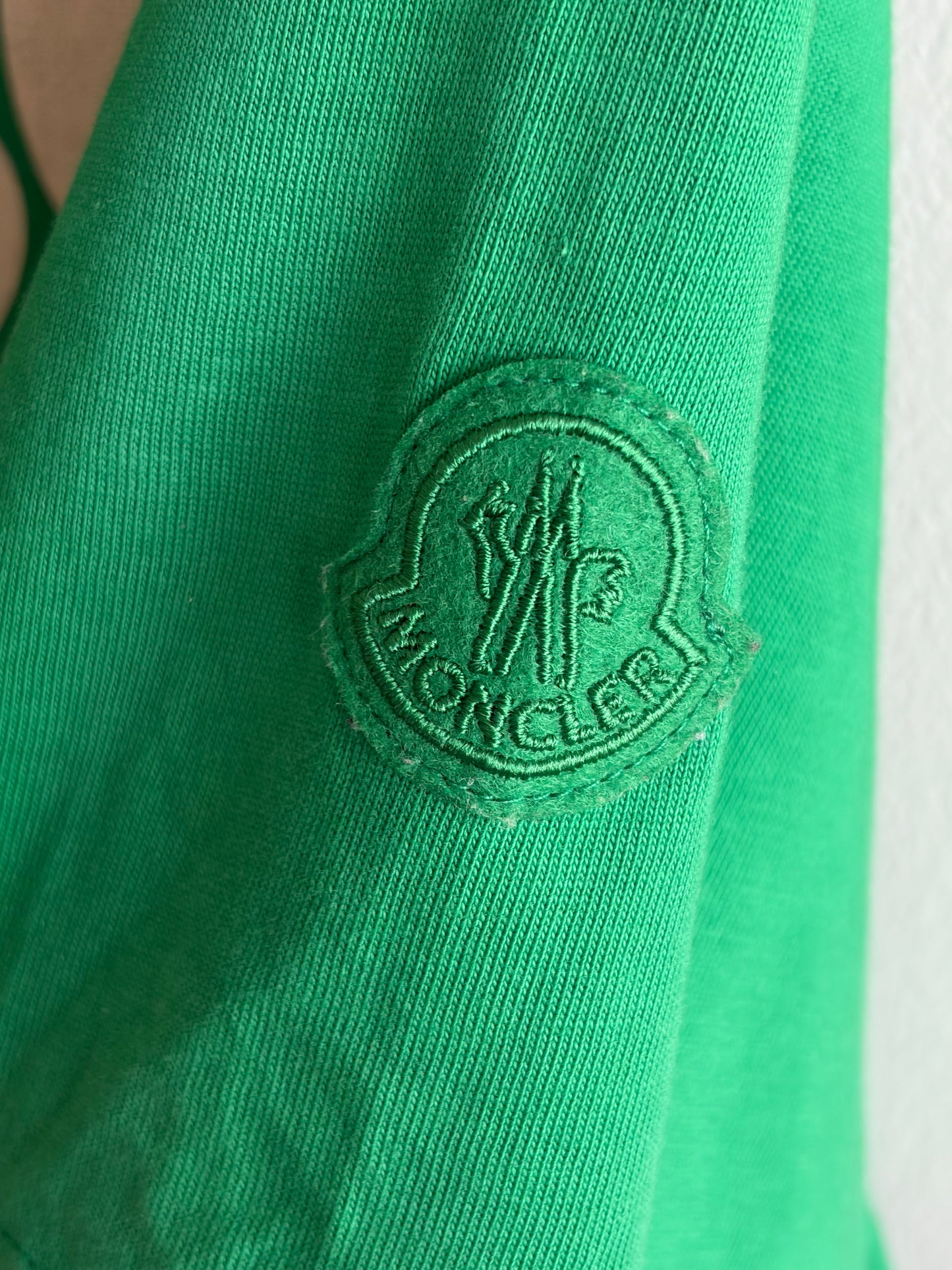 Moncler T-shirt